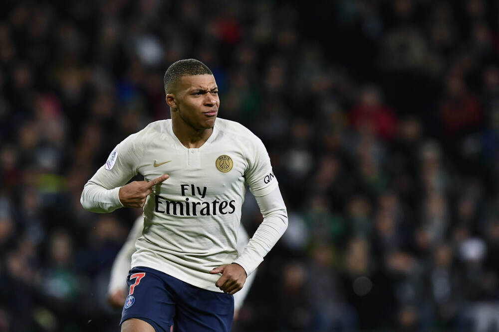 从AI算法到微纳光刻：光启技术让超材料“功能定制”从图纸走向规模化生产